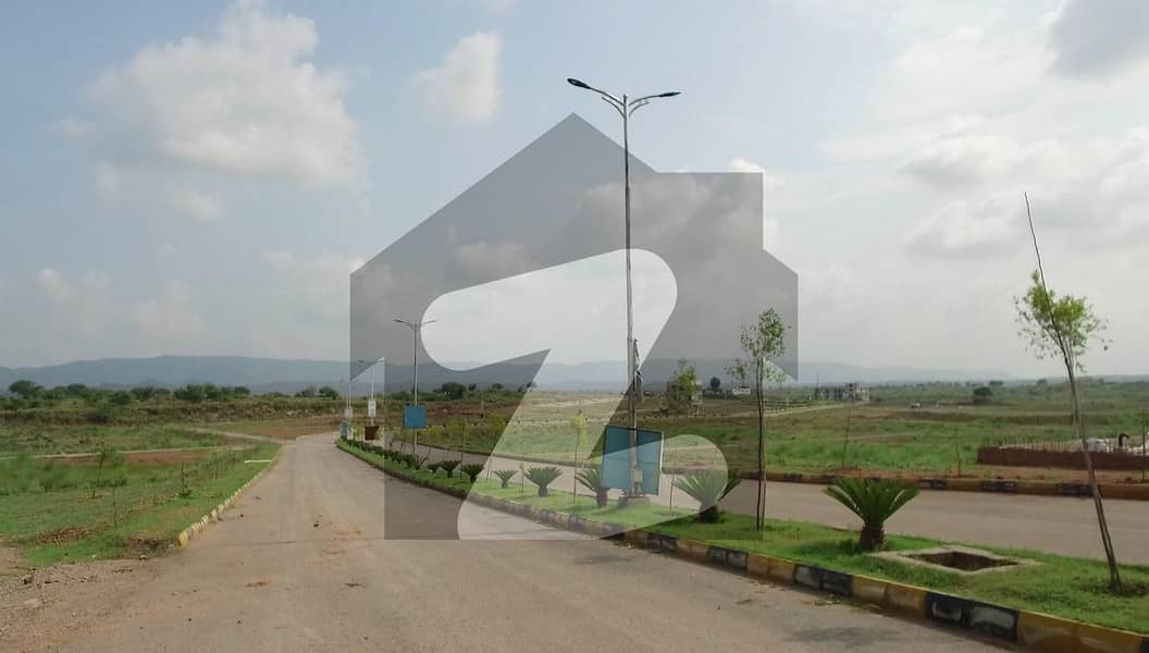 Prime Location 5 Marla Corner Residential Plot File Is Available For Sale