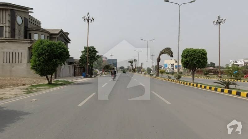 Residential Plot Of 5 Marla In Park View City Is Available