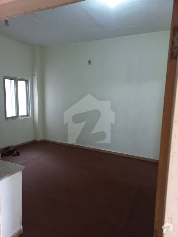 455 Square Feet Non Furnished Flat For Sale
