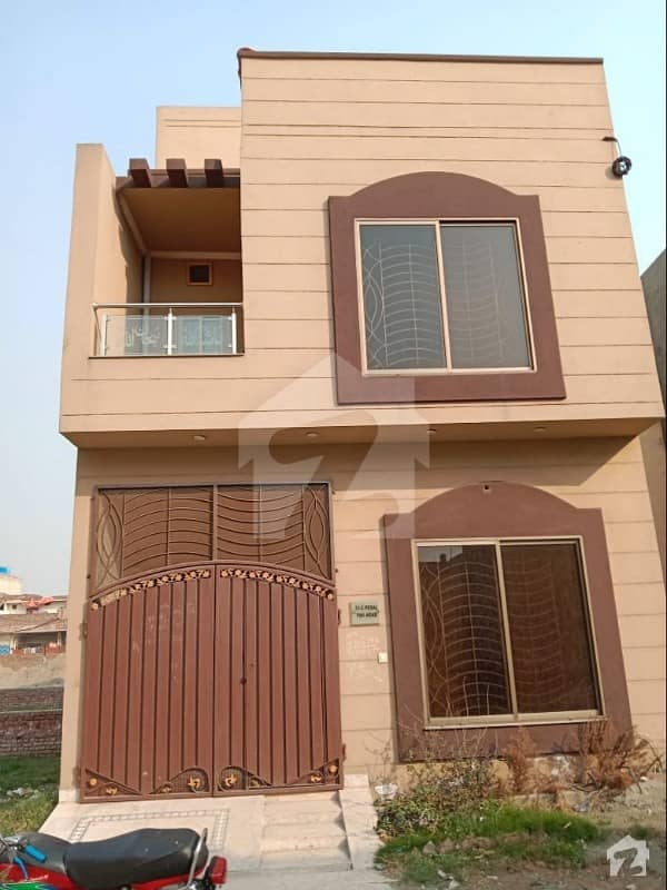 3 Marla Complete House Available For Rent 3 Portions 4 Bed Rooms Attached Wash Room Brand New House