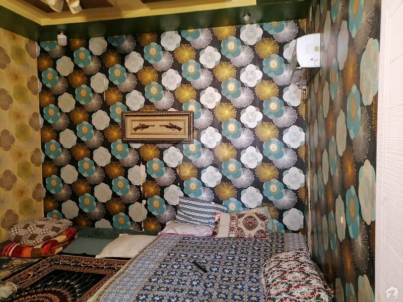 شاہ دین روڈ اوکاڑہ میں 3 کمروں کا 4 مرلہ مکان 1 کروڑ میں برائے فروخت۔
