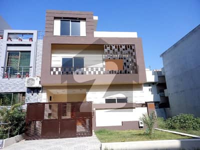 4 Marla Brand New House For Rent