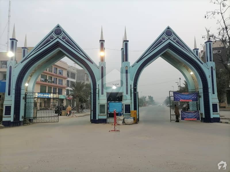 فارمانئیٹس ہاؤسنگ سکیم لاہور میں 5 مرلہ رہائشی پلاٹ 45 لاکھ میں برائے فروخت۔