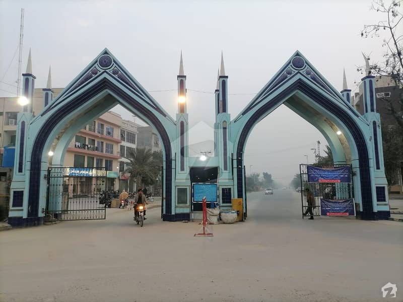 فارمانئیٹس ہاؤسنگ سکیم لاہور میں 3 مرلہ رہائشی پلاٹ 32 لاکھ میں برائے فروخت۔