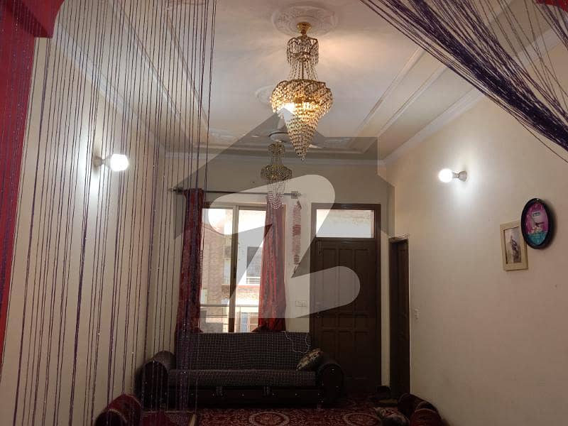 ایف ۔ 17 اسلام آباد میں 4 کمروں کا 8 مرلہ مکان 1.85 کروڑ میں برائے فروخت۔