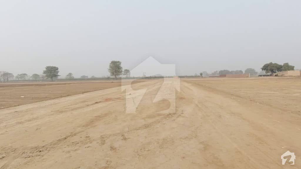 5 Marla Plot Near Park & Commercial Area & Easily Accessible from 75ft road available in LDA City Phase 1 Block N