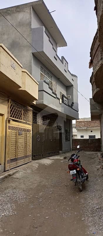 میسرائل روڈ راولپنڈی میں 8 کمروں کا 6 مرلہ مکان 1.25 کروڑ میں برائے فروخت۔