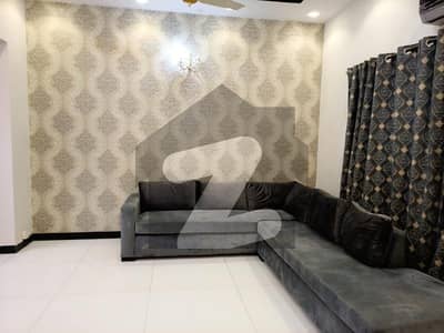 Kanal Luxury House For Rent In Bahria Town Lahore