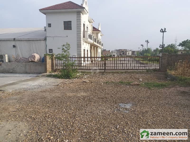 30 Marla Commercial Plot For Sale On Islamabad Highway