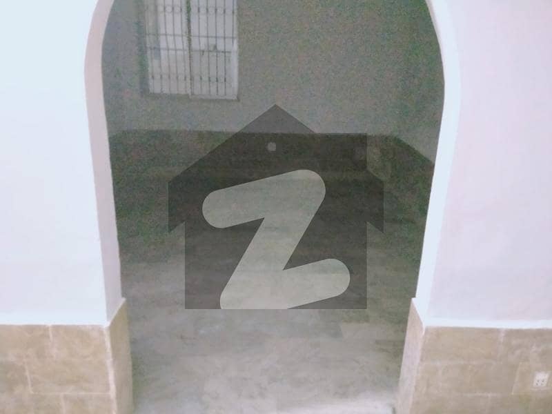 ڈیفینس ویو فیز 1 ڈیفینس ویو سوسائٹی کراچی میں 2 کمروں کا 5 مرلہ زیریں پورشن 30 ہزار میں کرایہ پر دستیاب ہے۔