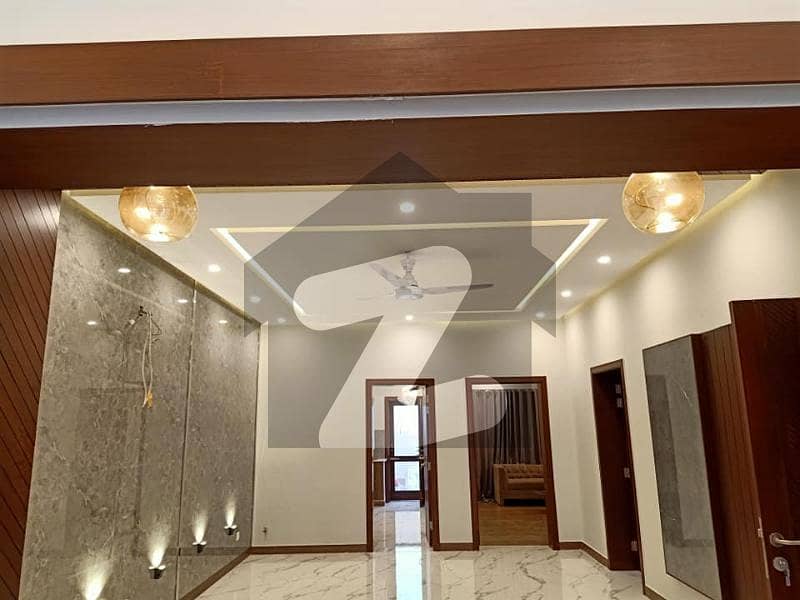 Shop For Sale In Gulberg Height