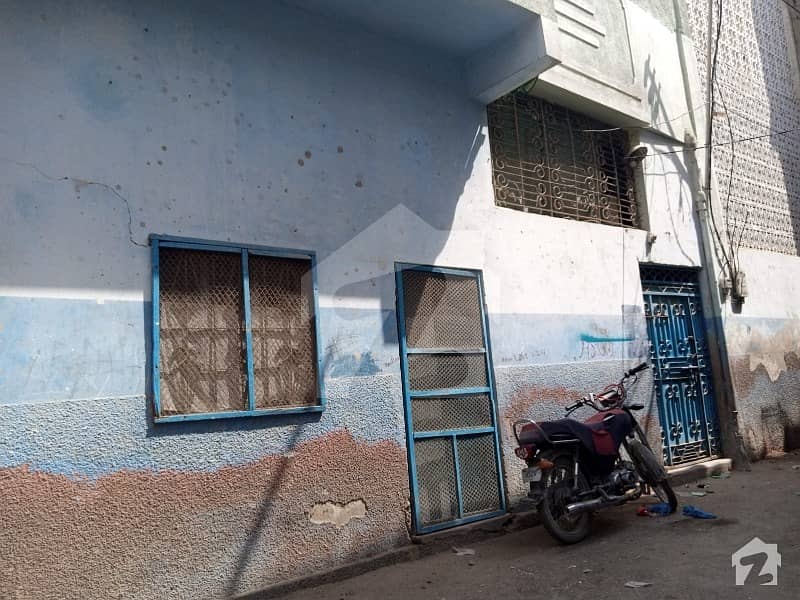 بلدیہ ٹاؤن کراچی میں 9 کمروں کا 6 مرلہ مکان 1.15 کروڑ میں برائے فروخت۔