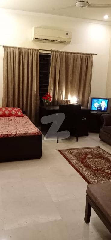 Furnished Room With Terrace