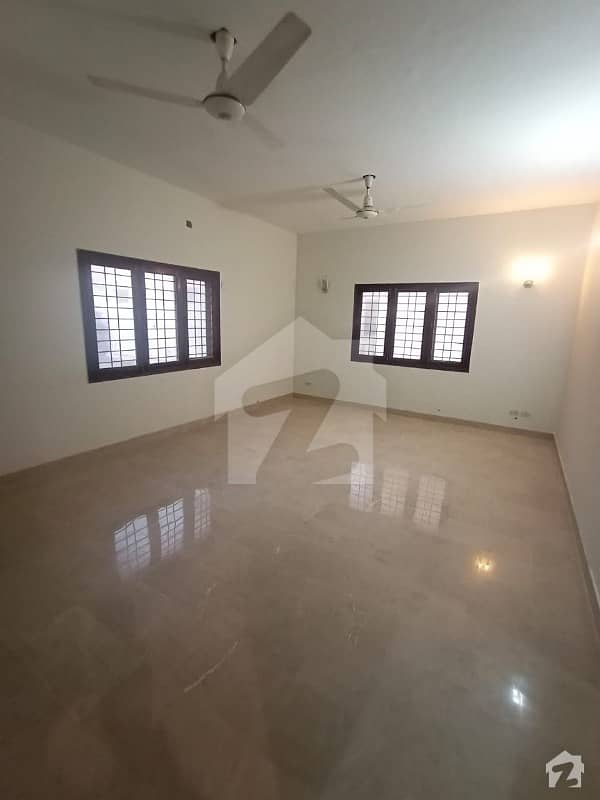 Portion Available For Rent Dha Phase 7 Khy Rizwan 3 Side Corner