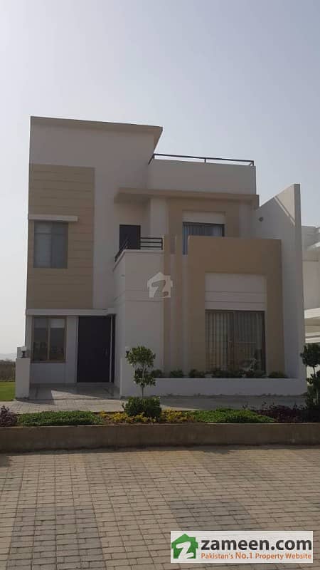 Double Storey 4 Bed Attached Bath With Servant Quarter 275 Sq. Yard