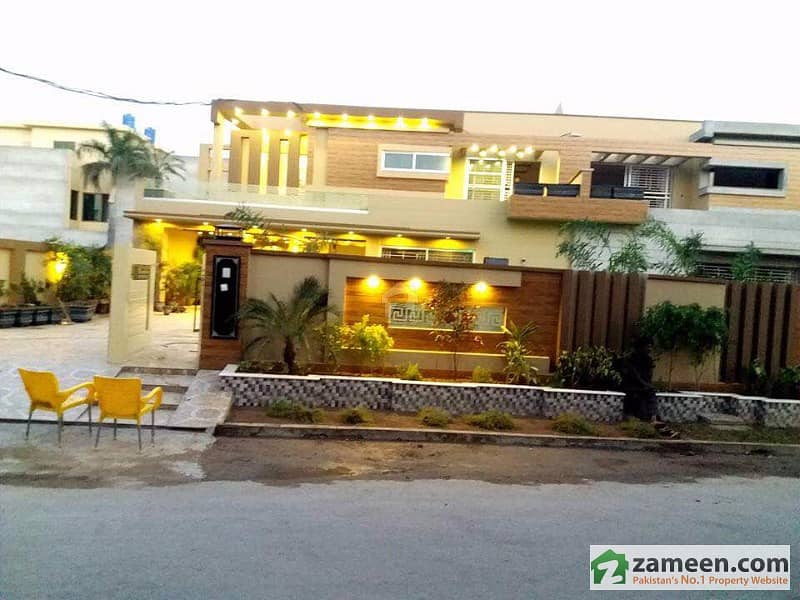 30 Marla Brand New Bangla 6 Bed Garden Town Ahmed Block 30 Marla Brand New Bangla 6 Bed Garden Town Ahmed Block