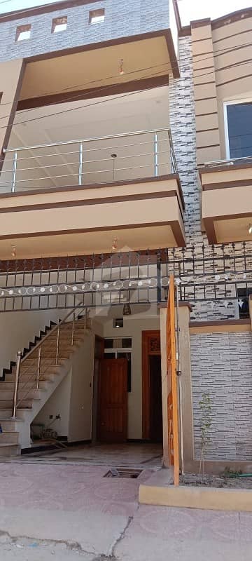 غوری ٹاؤن فیز 4 سی 2 غوری ٹاؤن اسلام آباد میں 3 کمروں کا 5 مرلہ مکان 85 لاکھ میں برائے فروخت۔