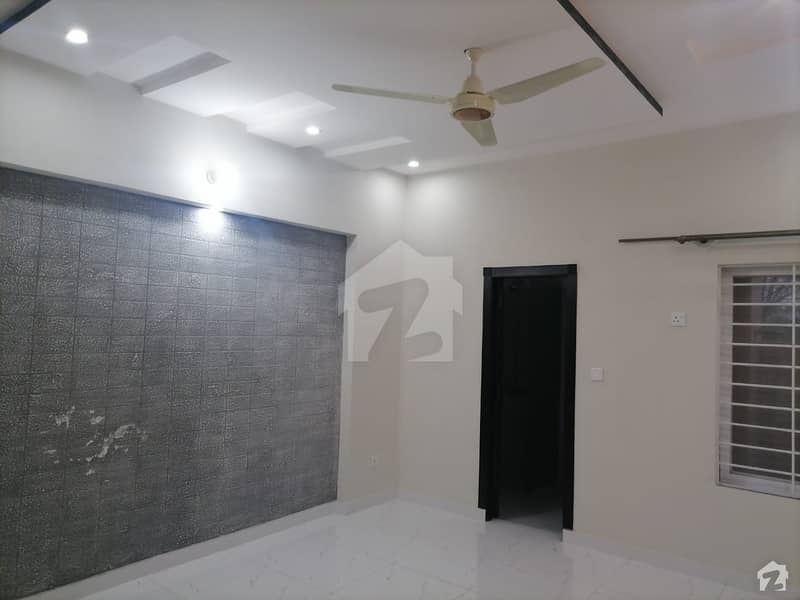 Aesthetic House Of 2250 Square Feet For Rent Is Available