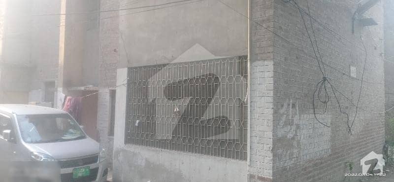ریواز گارڈن لاہور میں 2 کمروں کا 3 مرلہ فلیٹ 28.5 لاکھ میں برائے فروخت۔
