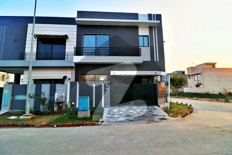 6 Marla Brand New Modern Bungalow For Sale In Phase 9 Town