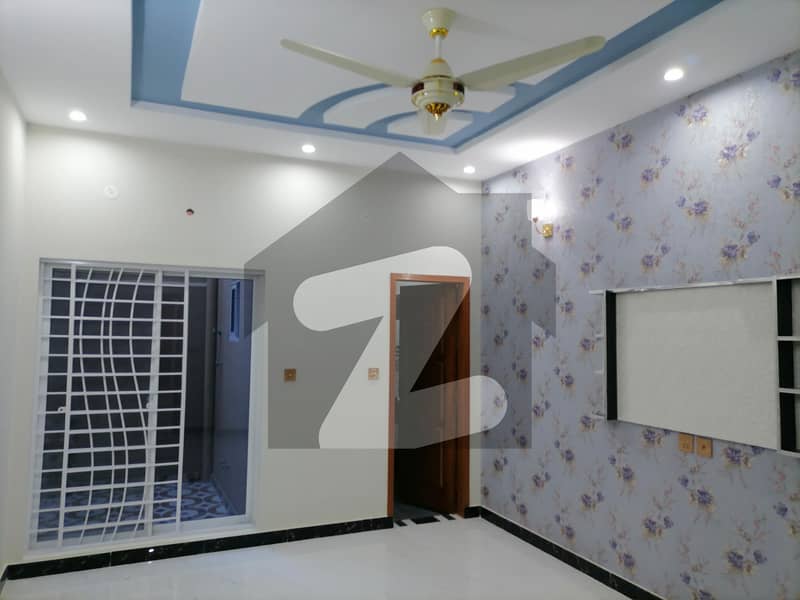 ملٹری اکاؤنٹس ہاؤسنگ سوسائٹی لاہور میں 5 کمروں کا 8 مرلہ مکان 2.15 کروڑ میں برائے فروخت۔