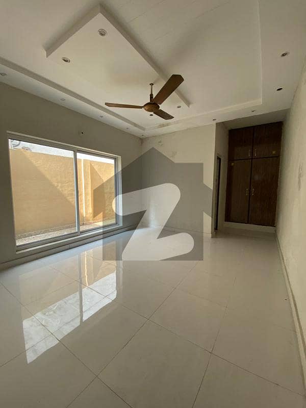 An Ideal Location 10 Marla Brand New House For Rent In Cantt