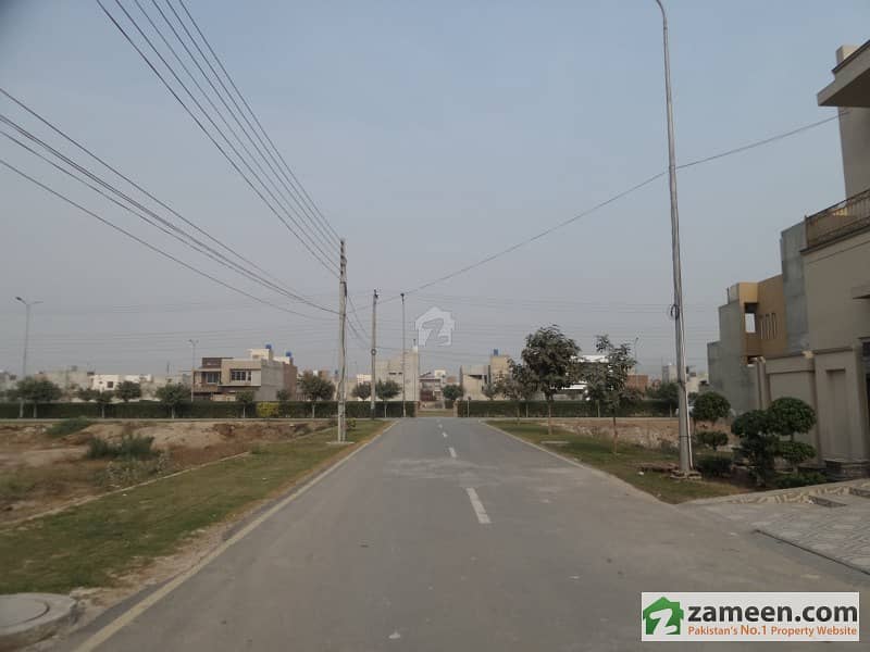 House Available For Sale Eden Valley, Faisalabad ID9285035