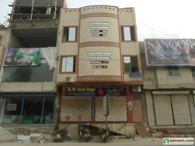 Triple Story Beautiful Furnished Commercial Building 2nd Floor Flat Available For Rent At Tehsil Road, Okara
