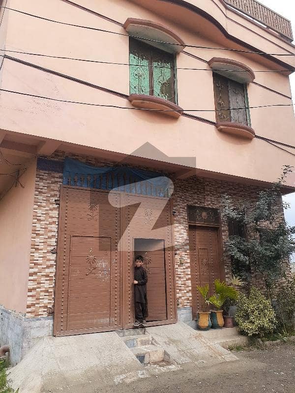 دورنپور پشاور میں 5 کمروں کا 4 مرلہ مکان 95 لاکھ میں برائے فروخت۔