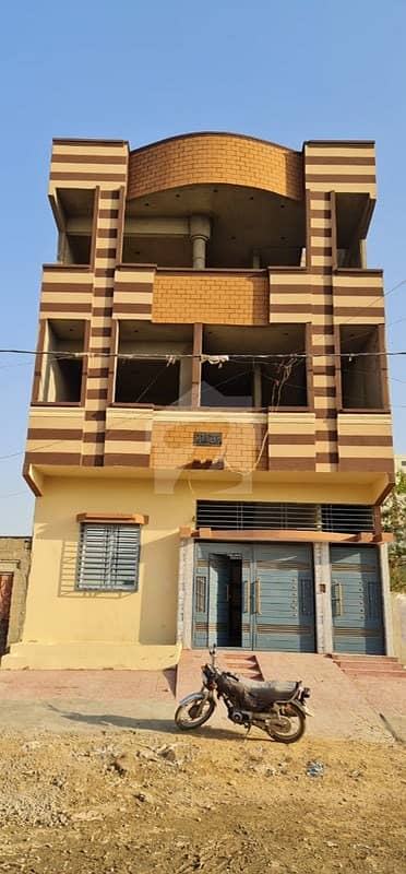 ایم بی سی ایچ ایس ۔ مخدوم بلاول سوسائٹی کورنگی کراچی میں 3 کمروں کا 12 مرلہ مکان 25 ہزار میں کرایہ پر دستیاب ہے۔