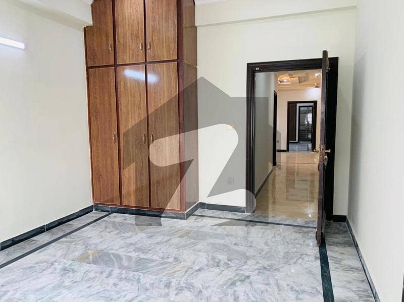 3 Master Bed Rooms Flats For Rent 3 Master Bed Rooms Flats For Rent