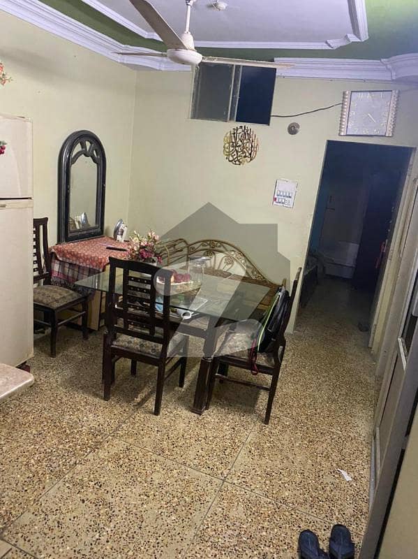 Taj Complex 6th Floor 2 Bed Rooms Flat With Dd Ready To Move Condition Newly Renovated