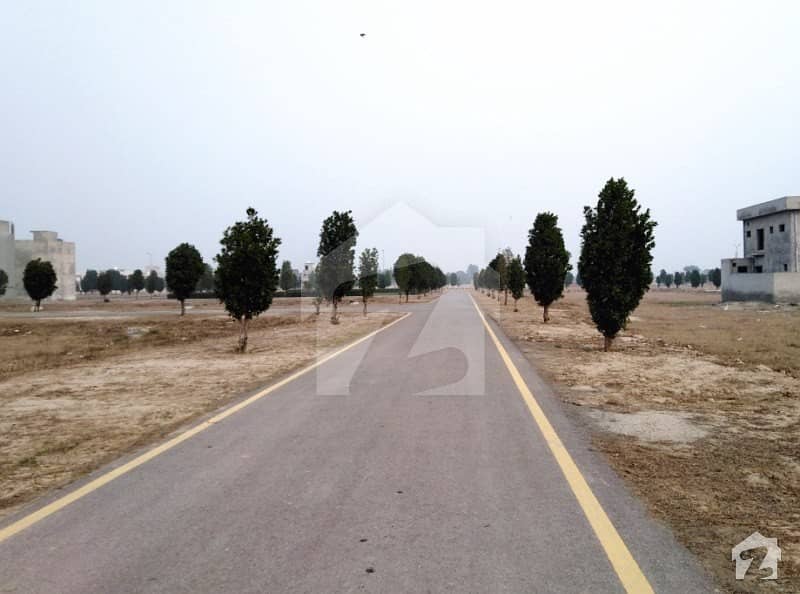 10 Marla Plot Available For Sale In Lowest Price