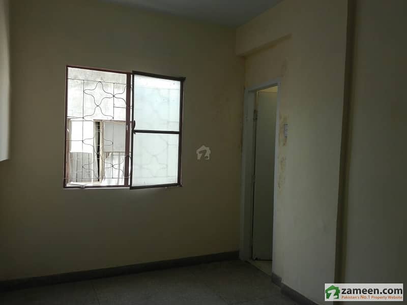 3rd Floor Flat Is Available For Sale In North Karachi - Sector 11J