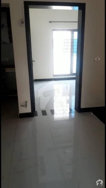 Five Marla Upper Portion Brand New Available On Rent In Bahria Town Lahore