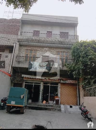 شادباغ . بلاک سی شادباغ لاہور میں 8 کمروں کا 6 مرلہ مکان 1.5 کروڑ میں برائے فروخت۔