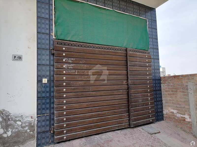 الرحمت ولاز فیصل آباد میں 2 کمروں کا 2 مرلہ مکان 35 لاکھ میں برائے فروخت۔