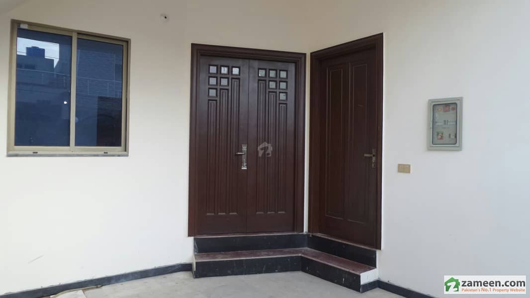 House For Sale At Shahzad Colony Satiana Road