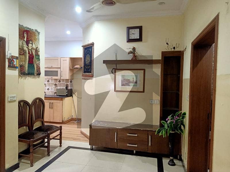 بحریہ ٹاؤن ۔ بلاک سی سی بحریہ ٹاؤن سیکٹرڈی بحریہ ٹاؤن لاہور میں 1 کمرے کا 3 مرلہ کمرہ 23 ہزار میں کرایہ پر دستیاب ہے۔