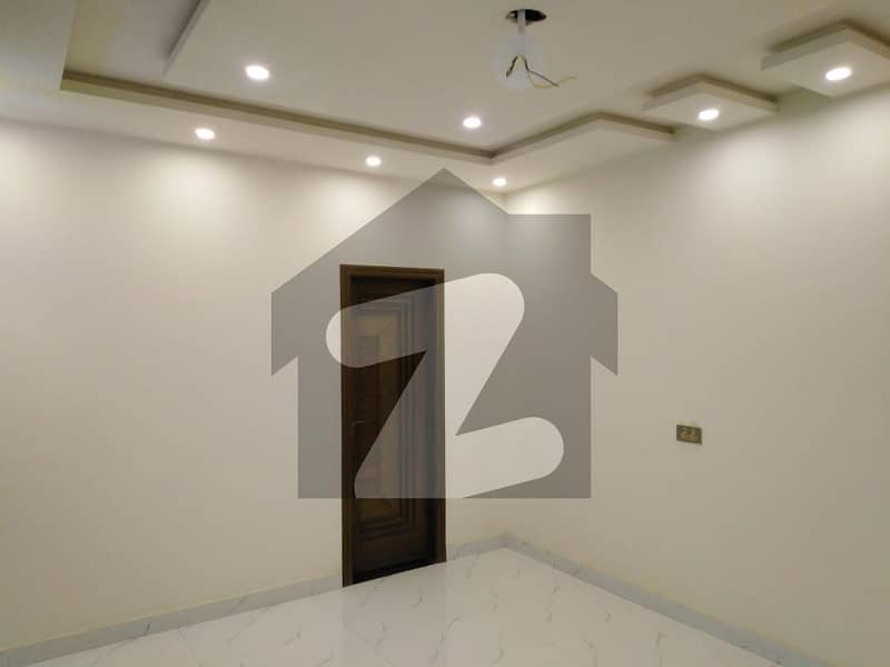 Spacious 10 Marla House Available For sale In Shah Jamal