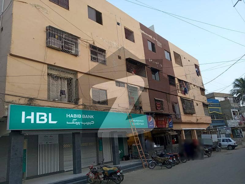 نارتھ ناظم آباد ۔ بلاک آئی نارتھ ناظم آباد کراچی میں 2 کمروں کا 4 مرلہ فلیٹ 65 لاکھ میں برائے فروخت۔