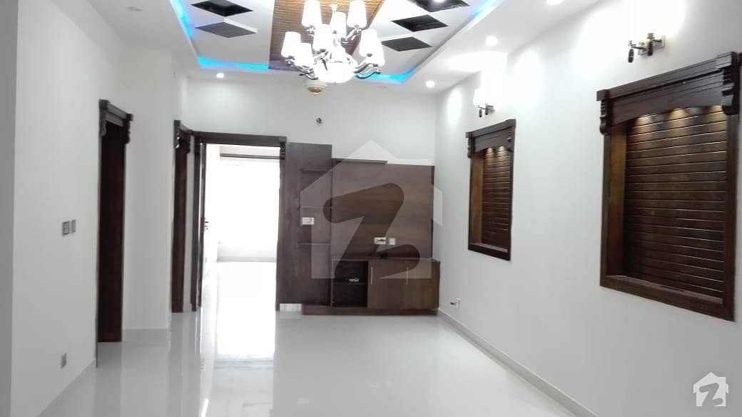 5 Marla House Available In Popular Location Of Gulraiz Housing Scheme