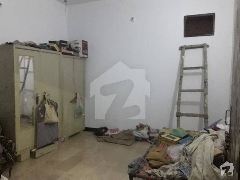 House In Landhi Small Industry For Rent