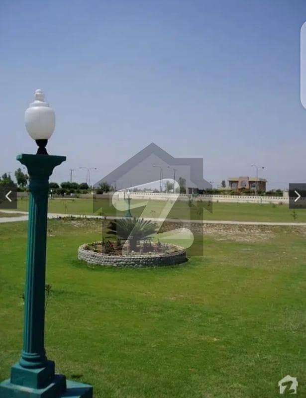5 Marla Commercial Facing Park Corner Plot Very Beautiful Location For Sale A Block In Chinar Bagh