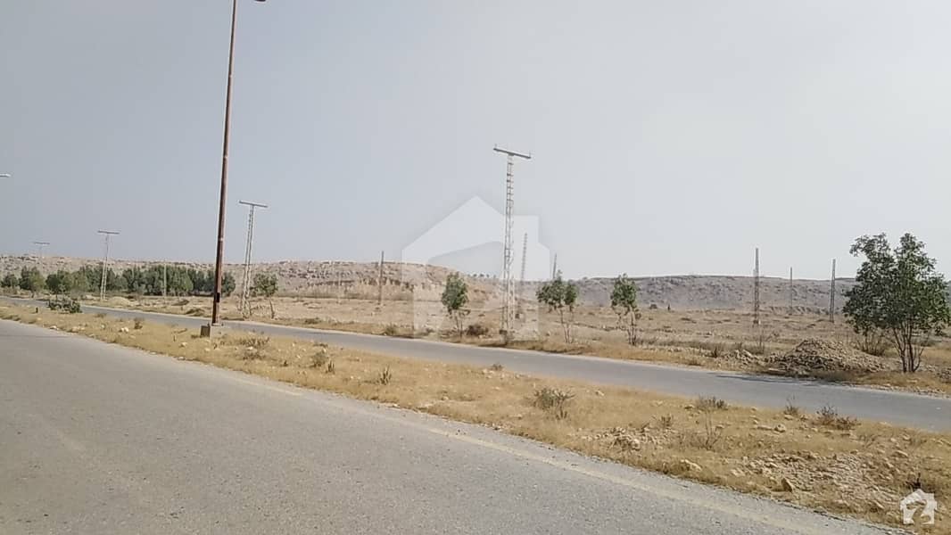 120 Square Yards Residential Plot For Sale In Gulistan-e-Sarmast Sector 4