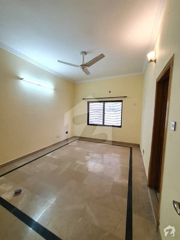 7 Marla Ground Floor Available In G-13 7 Marla Ground Floor Available In G-13