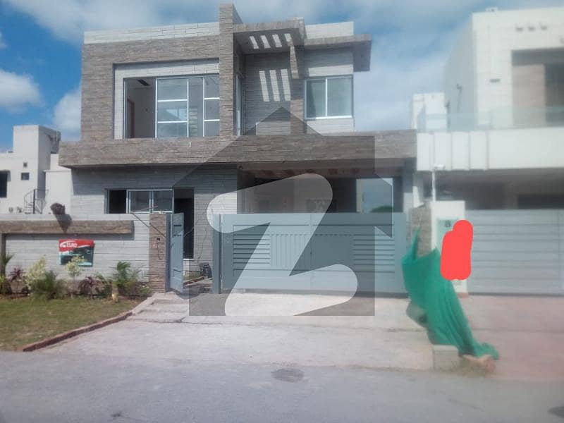 1 Kanal House For Sale In Dha Phase 7 Lahore.