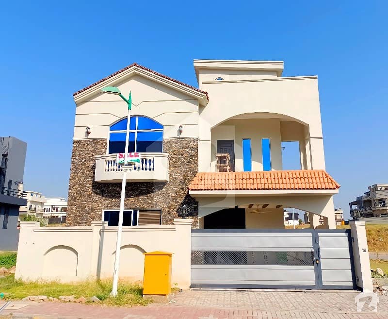Magnificent Brand New 10 Marla Designer House For Sale