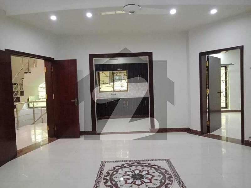 2250 Square Feet Lower Portion In Bahria Town - Overseas Extension For Rent