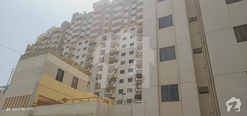 یاسین آباد گلبرگ ٹاؤن کراچی میں 2 کمروں کا 6 مرلہ پینٹ ہاؤس 35 ہزار میں کرایہ پر دستیاب ہے۔